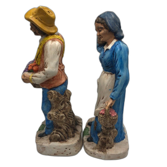 Vintage MCM 1979 Set of 2 Ceramic Farmer Workers Figurines Male Female Tabletop - Picture 4 of 9
